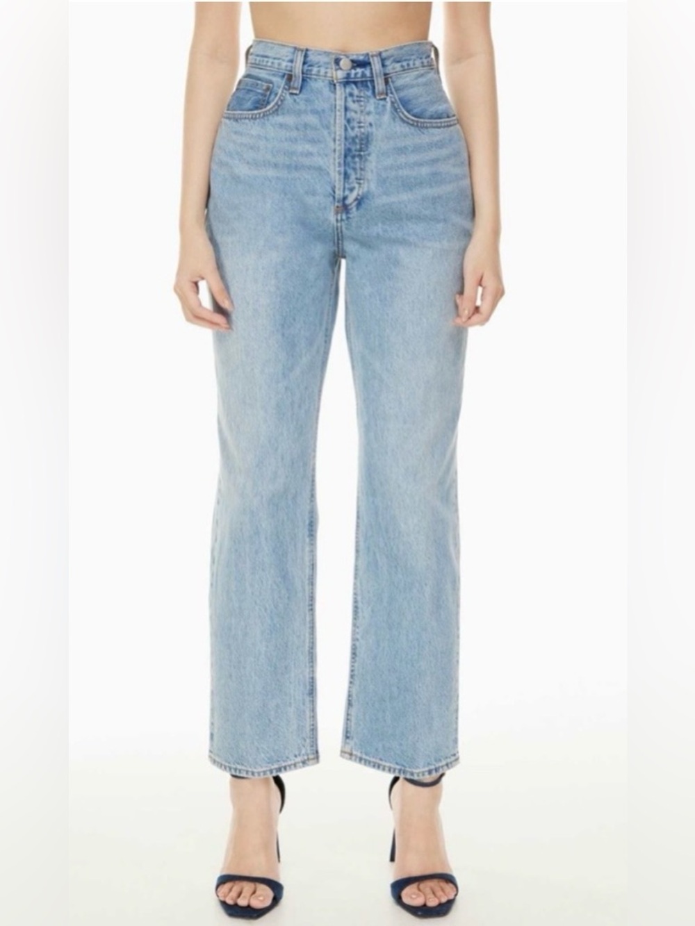 Denim Forum The Joni High Rise Loose in light wash size 26